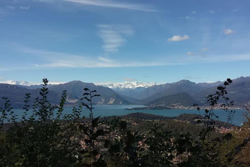 Lago Maggiore - Loft Apartment Ispra Exterior foto